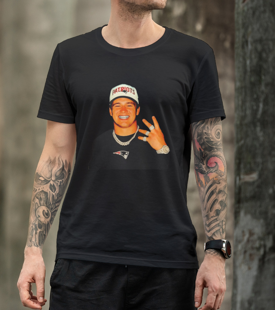 Drake Maye Patriots Ring Collection With New England Patriots Hat And Jewelry T-Shirt