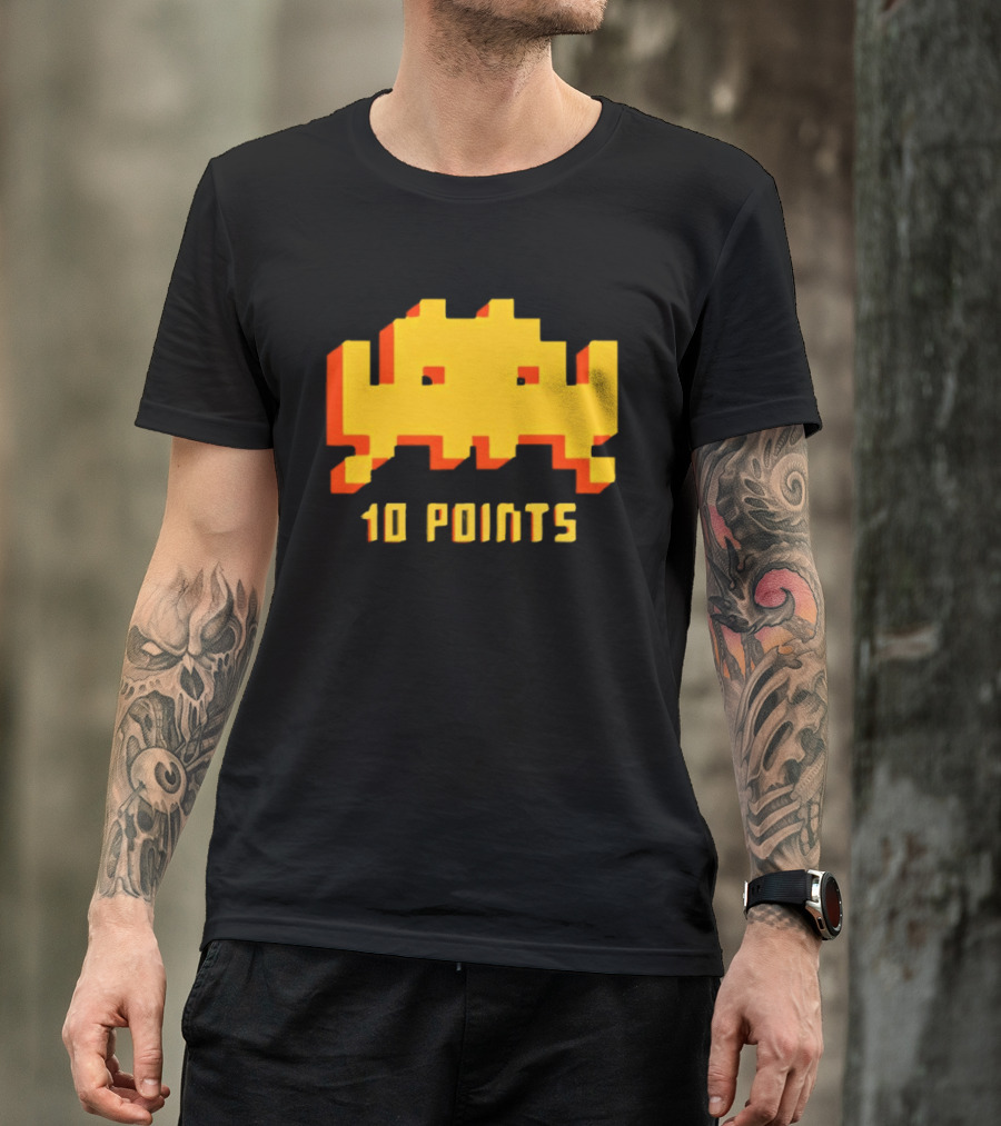 Roy IT Crowd Space Invader 10 Points Game Reference T-Shirt
