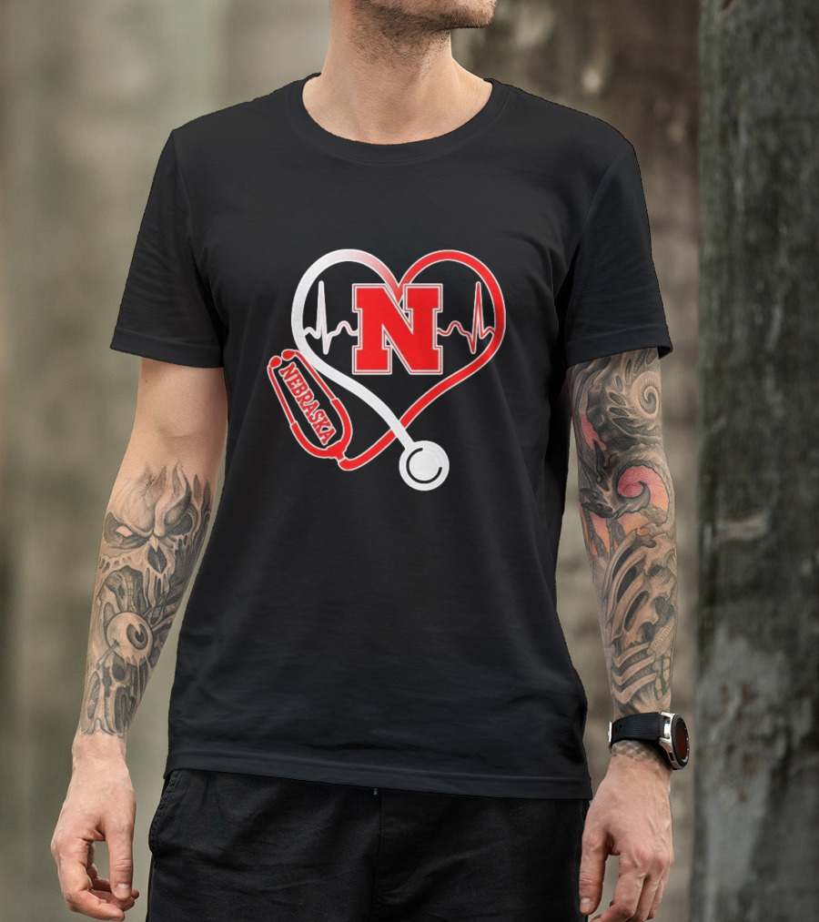 Nebraska Cornhuskers Heartbeat Stethoscope Love Nurse T-Shirt