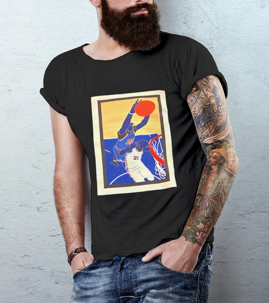 Mitchell Robinson 23 Dunking Joel Embiid 21 New York Knicks Basketball NBA 2026 T-Shirt