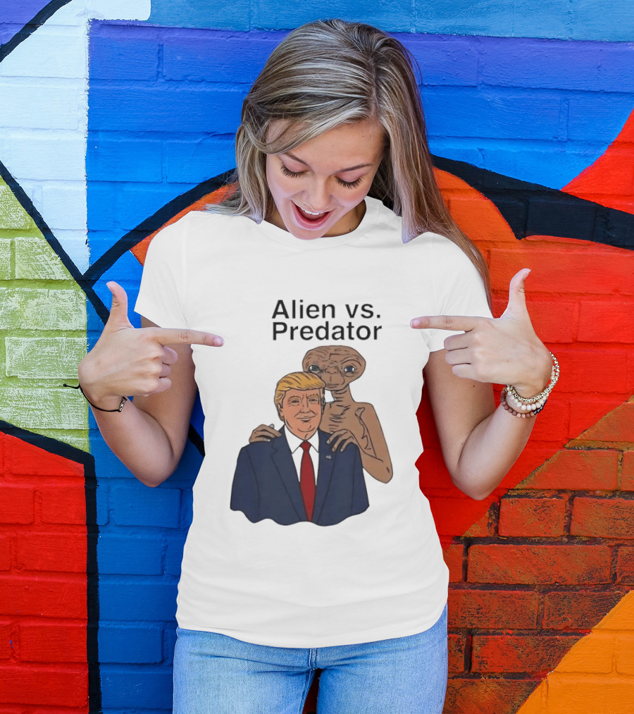 Alien Vs Predator Donald Trump ET Parody Fashion T-Shirt