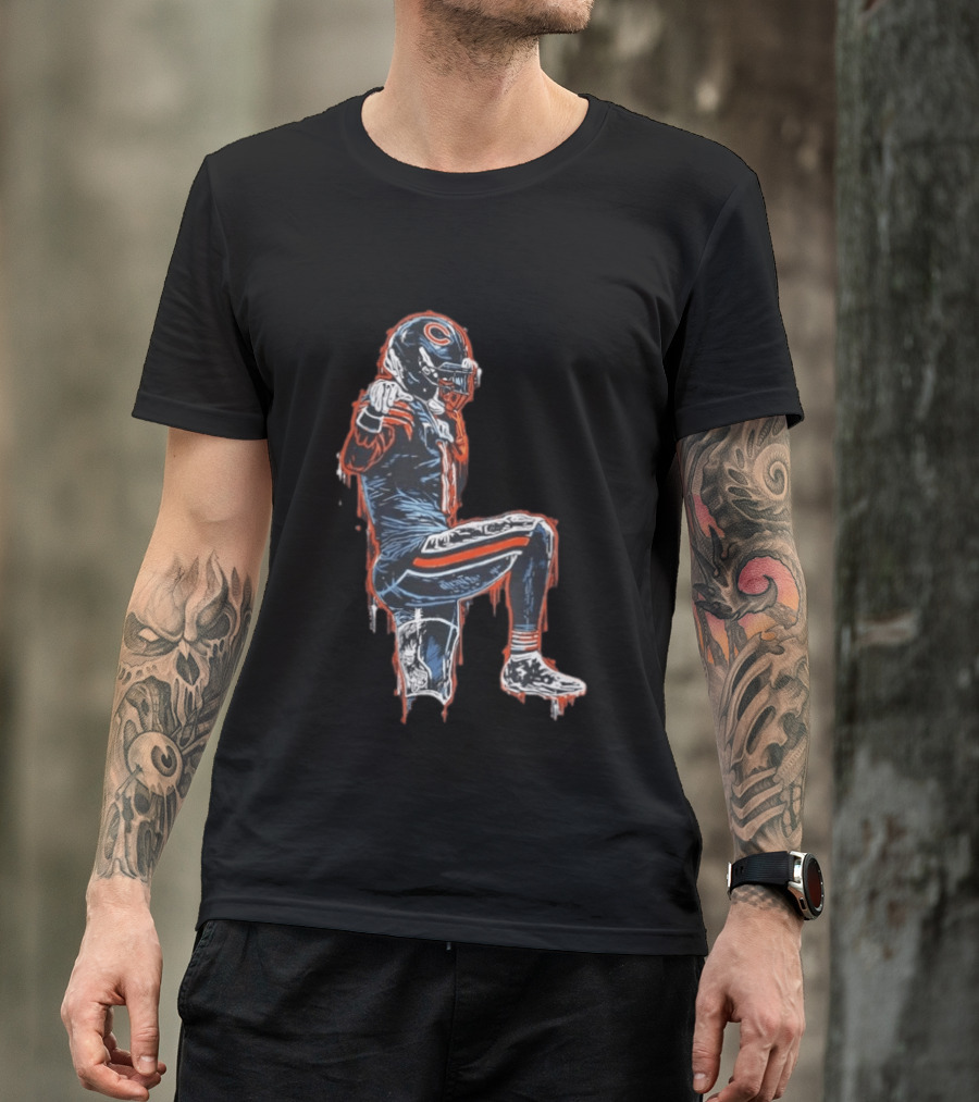 Chicago Bears Kneeling Player Dripping Effect Football Merchandise T-Shirt