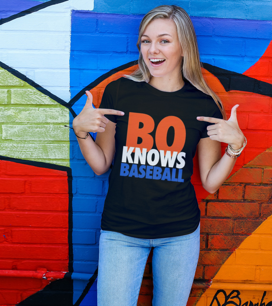 Bo Knows Baseball Retro Sports T-Shirt