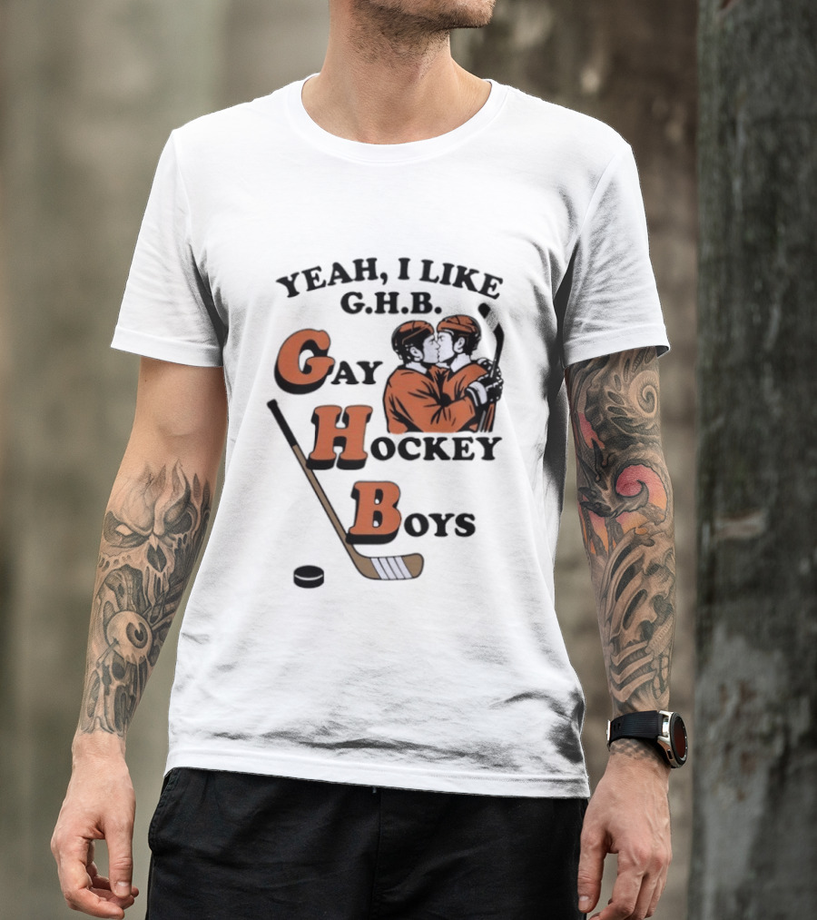 Yeah I Like GHB Gay Hockey Boys Kissing Icon With Stick And Puck T-Shirt