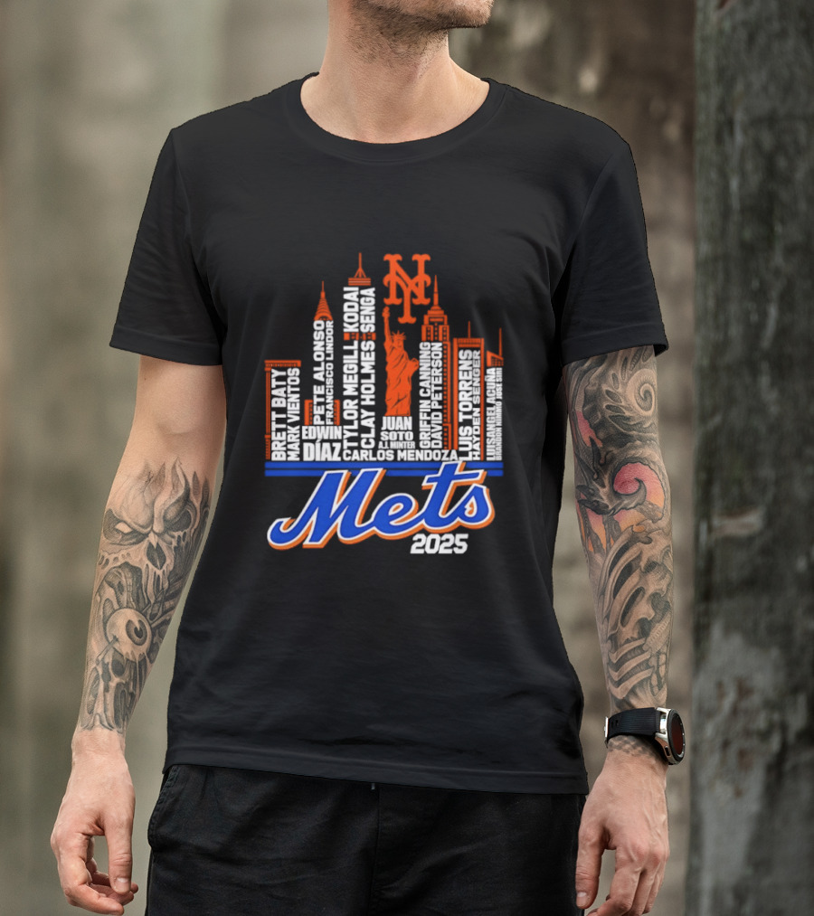 New York Mets Players City Skyline 2025 T-Shirt