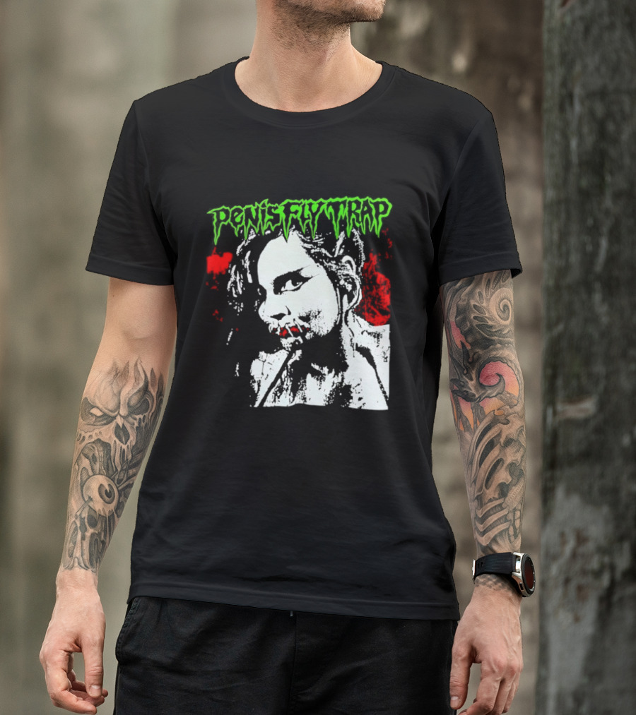 Penis Flytrap Horror Aesthetic Red Green T-Shirt