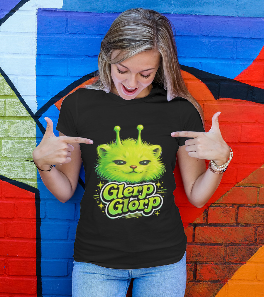 Glerp Glorp Alien Cat Fantasy Creature T-Shirt
