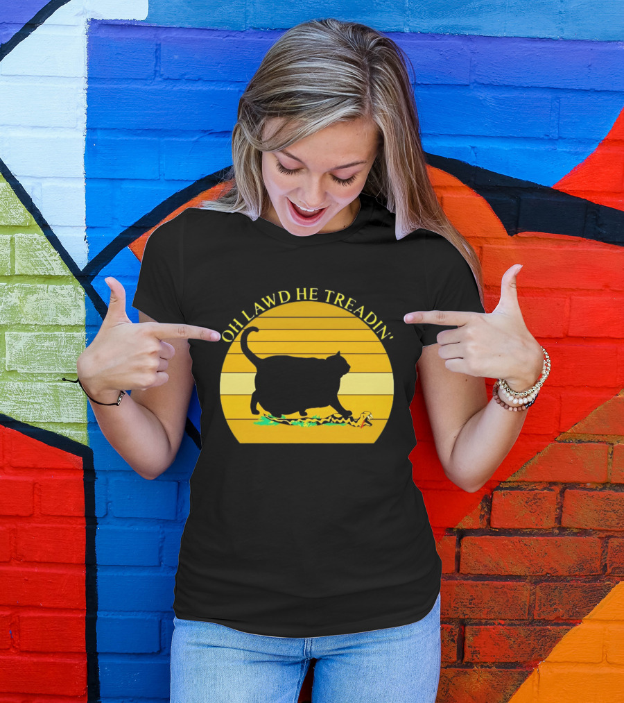Oh Lawd He Treadin' Black Cat Vintage Retro Sunset T-Shirt