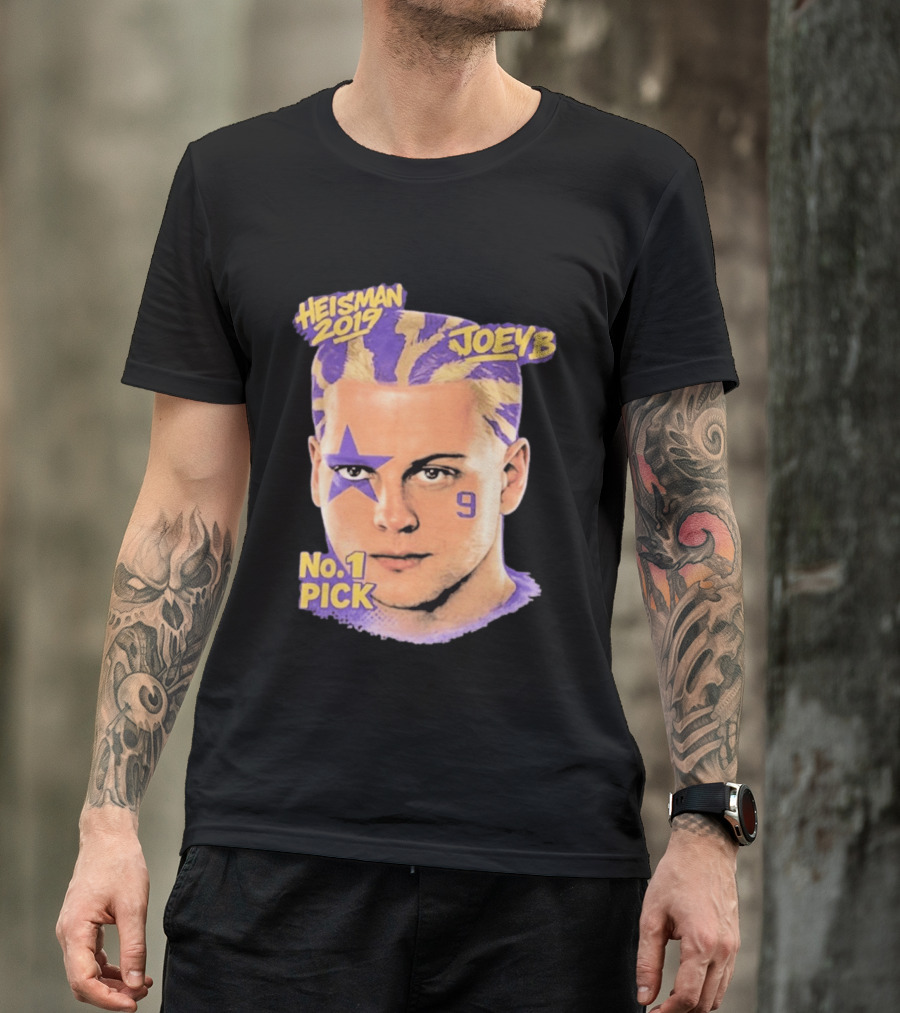 Heisman 2019 Joeyb No 1 Pick Star Face Paint Purple Hair Stripes T-Shirt