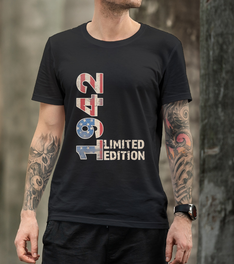 USA 1942 Limited Edition American Flag T-Shirt