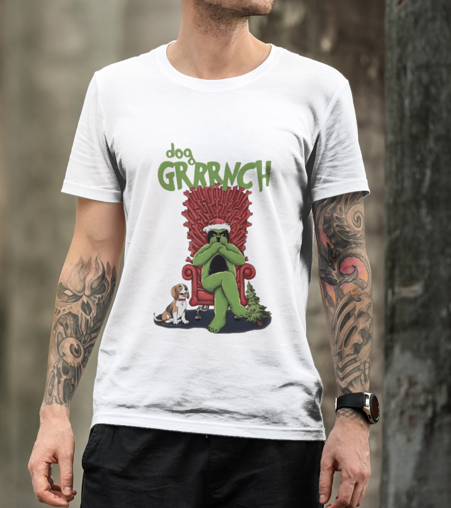 Dog GRRRINCH Christmas Throne Santa Hat Beagle T-Shirt