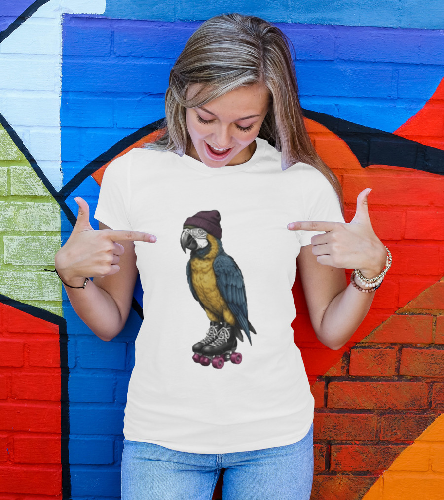 Nice Roller Skating Parrot With Hat And Colorful Feathers T-Shirt