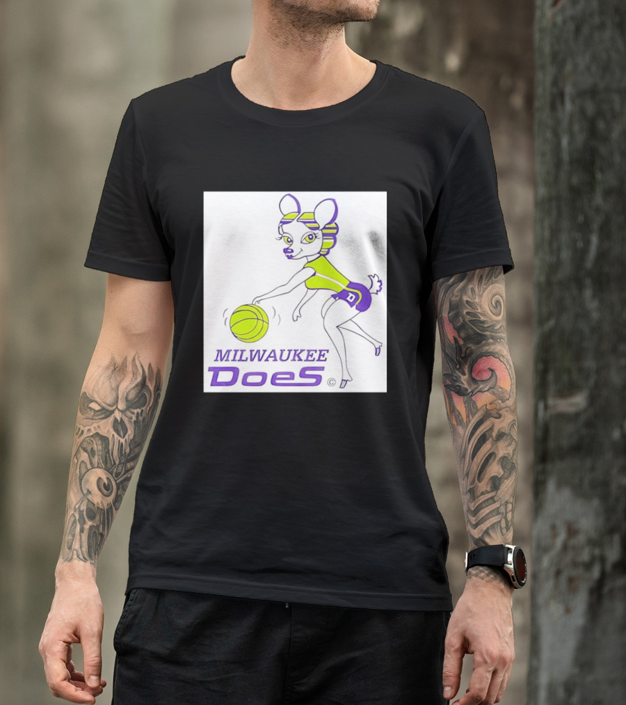 Milwaukee Does WPBL Vintage Basketball T-Shirt