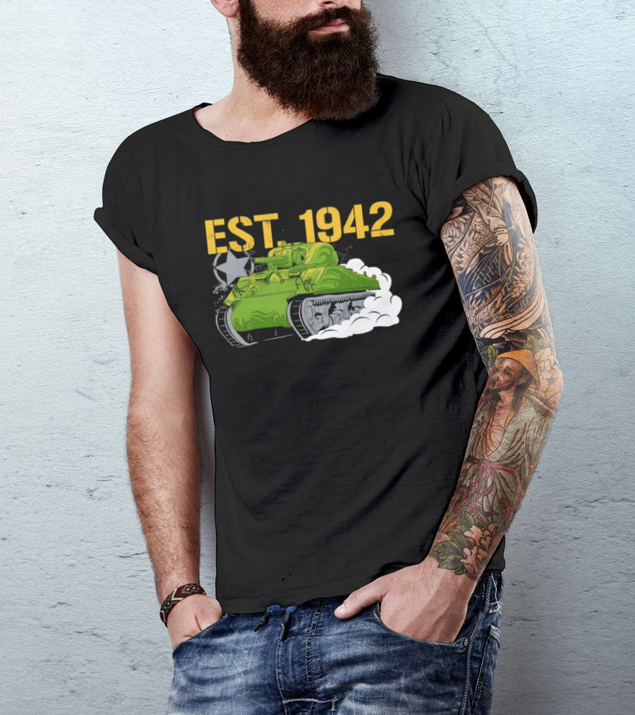WW2 Sherman Tank EST 1942 World War II Historical Vehicle T-Shirt