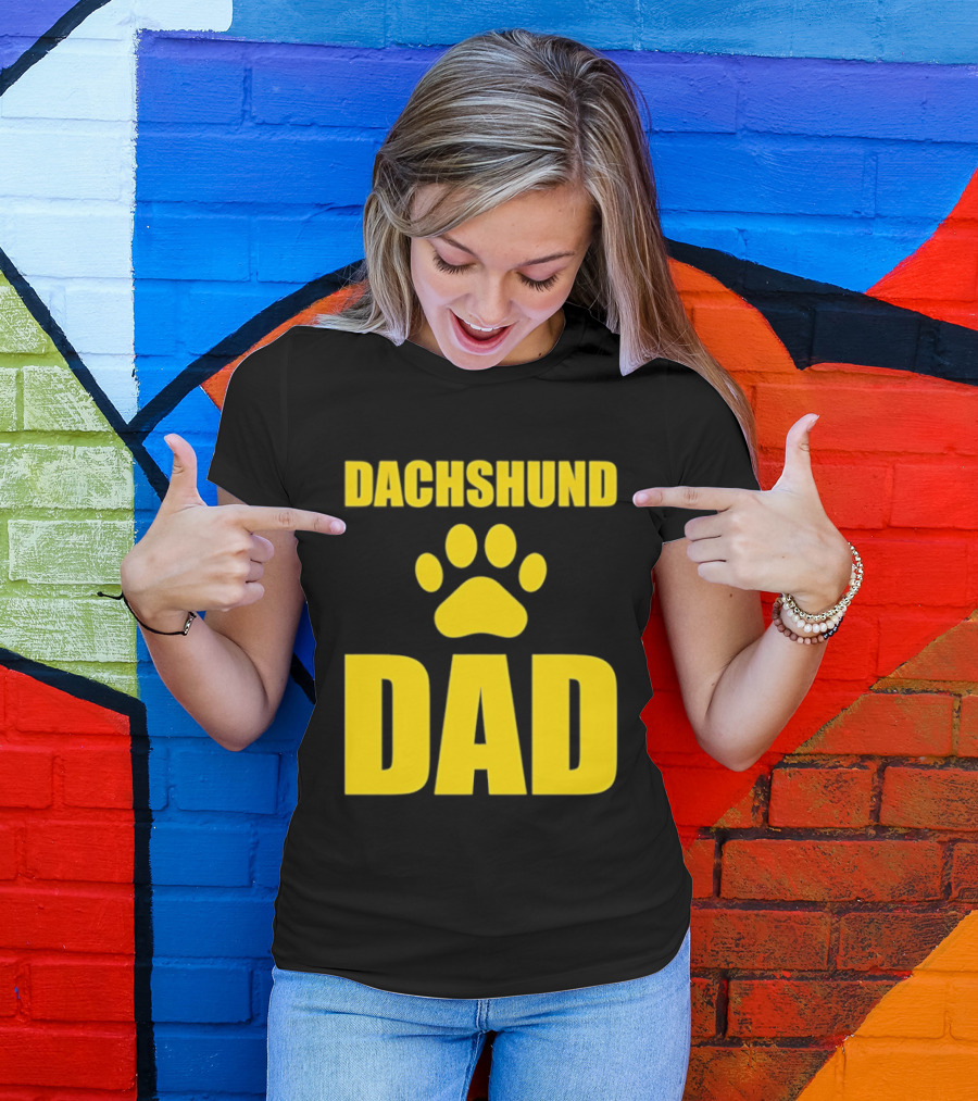 Dachshund Dad Wiener Dog Paw Print T-Shirt