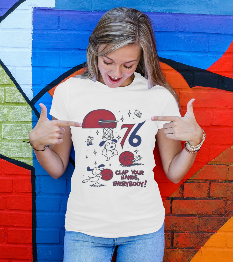 Snoopy Philadelphia 76ers Clap Your Hands Everybody Basketball Theme With Red And Blue T-Shirt
