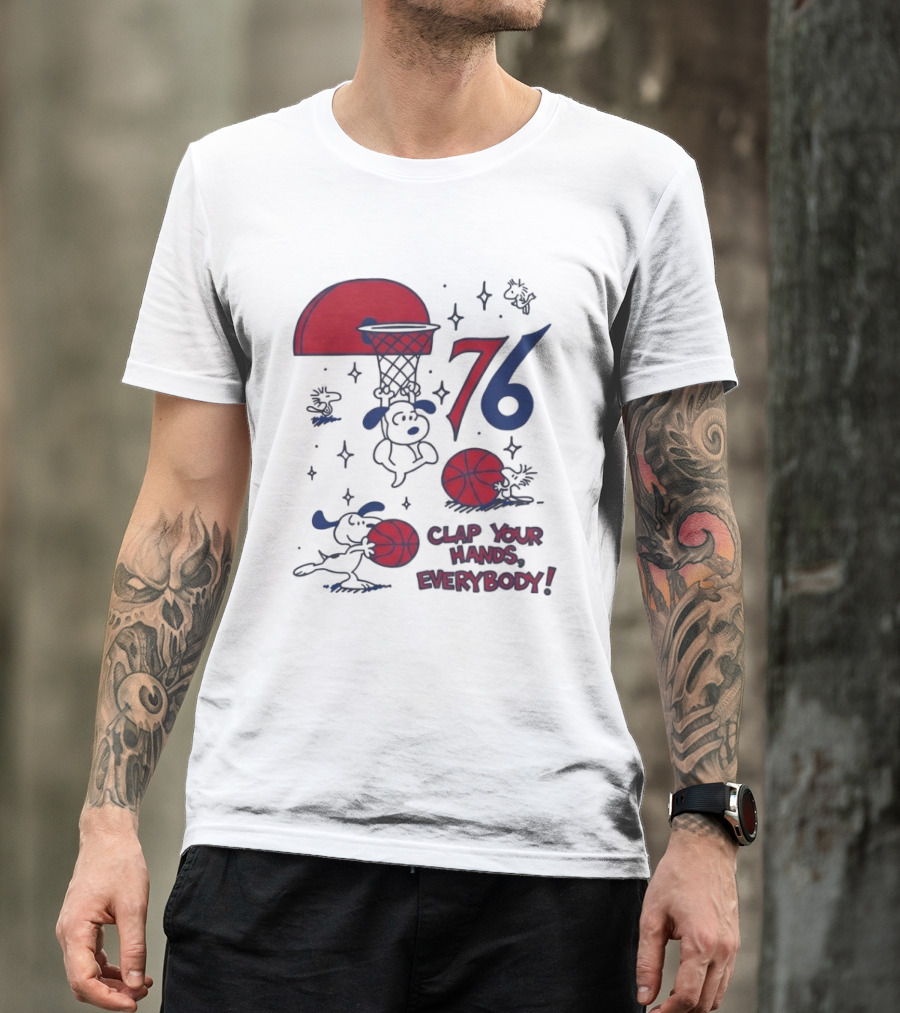 Snoopy Philadelphia 76ers Clap Your Hands Everybody Basketball Theme With Red And Blue T-Shirt