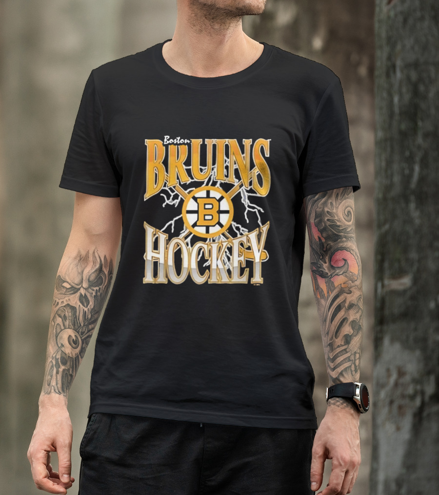 Boston Bruins Hockey B Logo Crossed Sticks Lightning T-Shirt