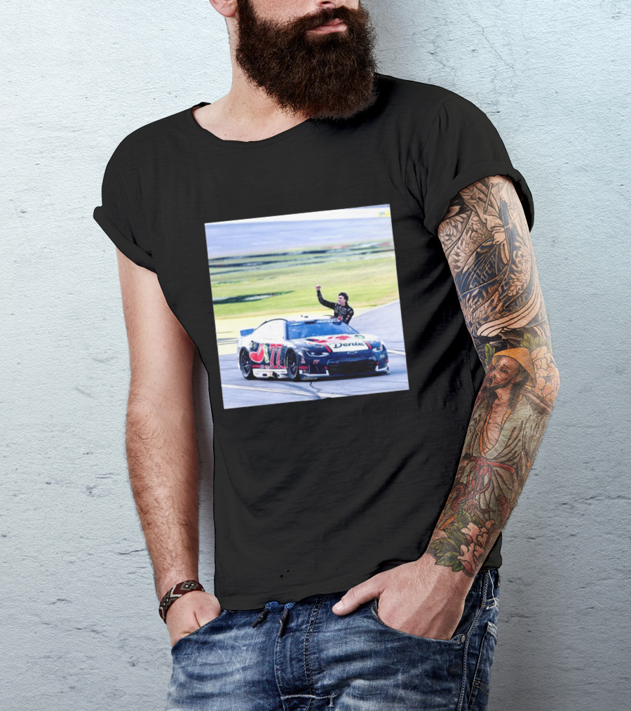 Carson Hocevar First Win Nascar Cup Series 2026 Talladega Number 77 Car Victory Celebrating Dente T-Shirt