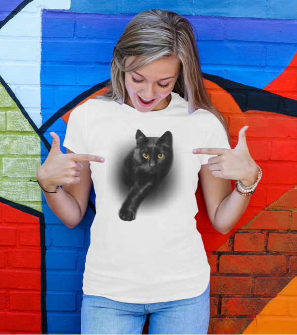 Black Cat Yellow Eyes Cats Iconic Feline Expression T-Shirt