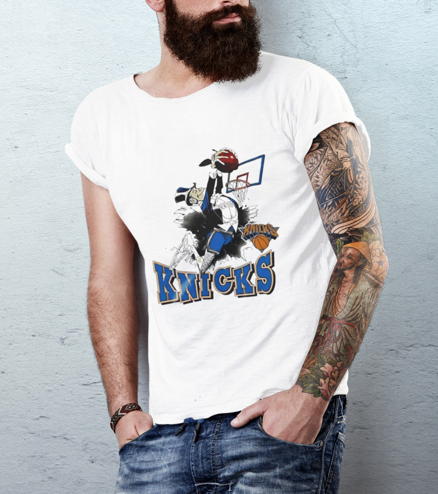 New York Knicks Dunking Red Apple Knicks Text Blue Basketball T-Shirt