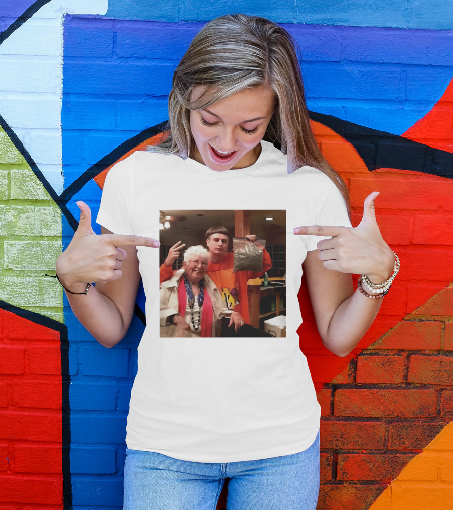 Oliver Tree Weed Grandma Memorial RIP Oliver Tree T-Shirt