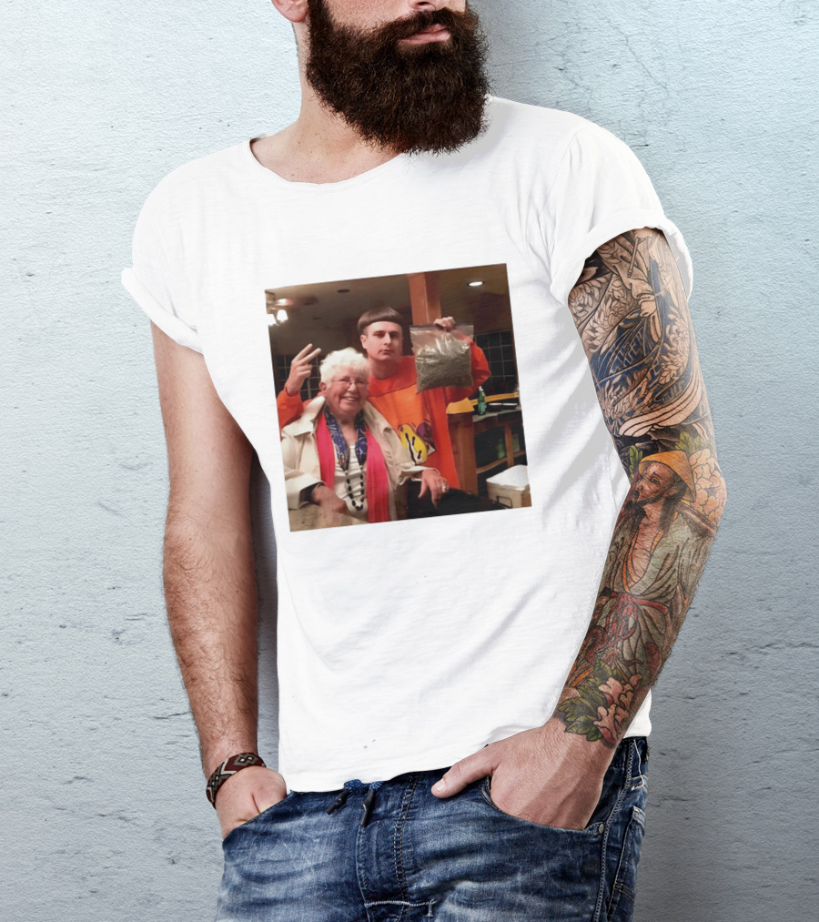 Oliver Tree Weed Grandma Memorial RIP Oliver Tree T-Shirt