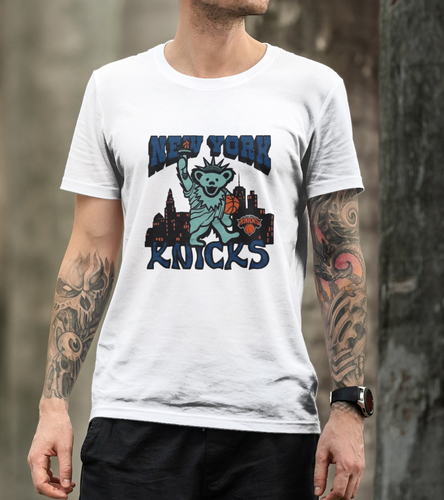 NBA Grateful Dead New York Knicks Bear Liberty Statue T-Shirt