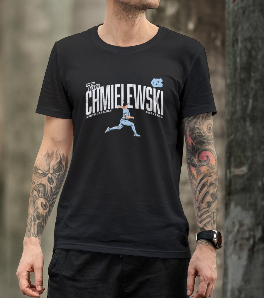North Carolina Baseball Tom Chmielewski Running Pose Graphic With UNC Tar Heels T-Shirt