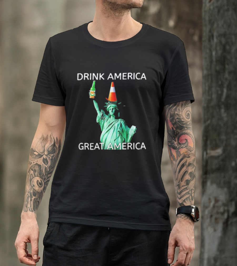 Statue Of Liberty Drink America Great America Traffic Cone Beer Bottle T-Shirt