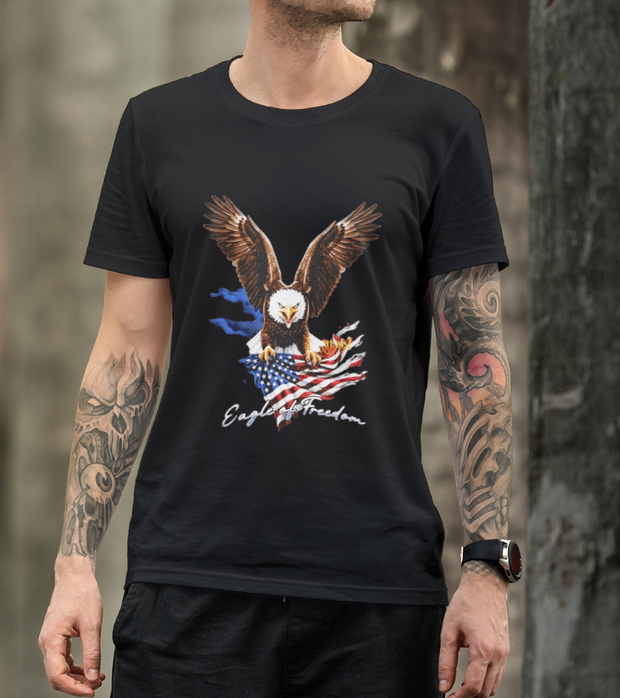 American Eagle Of Freedom Flag Wings Fiery Display T-Shirt