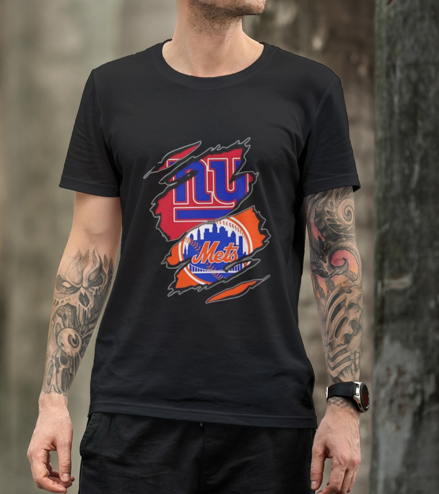 New York Giants New York Mets Two Teams One Heart Scratch T-Shirt