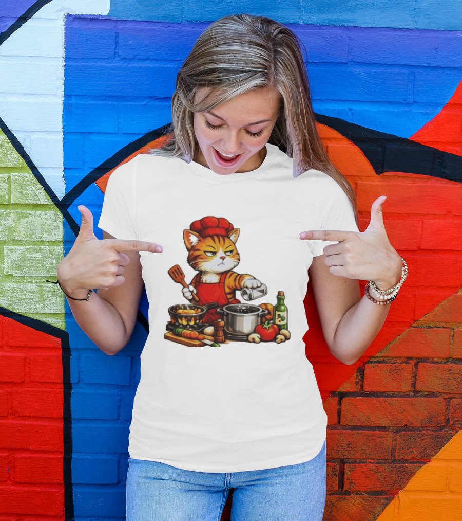 I Cook Better When You're Not Ing Cat Chef Cooking Scene T-Shirt