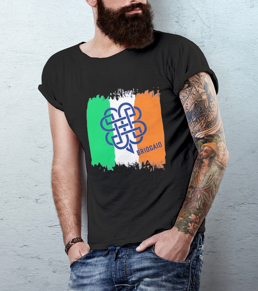 The Briogaid Irish Flag Celtic Knot Clover Ireland Shamrock T-Shirt