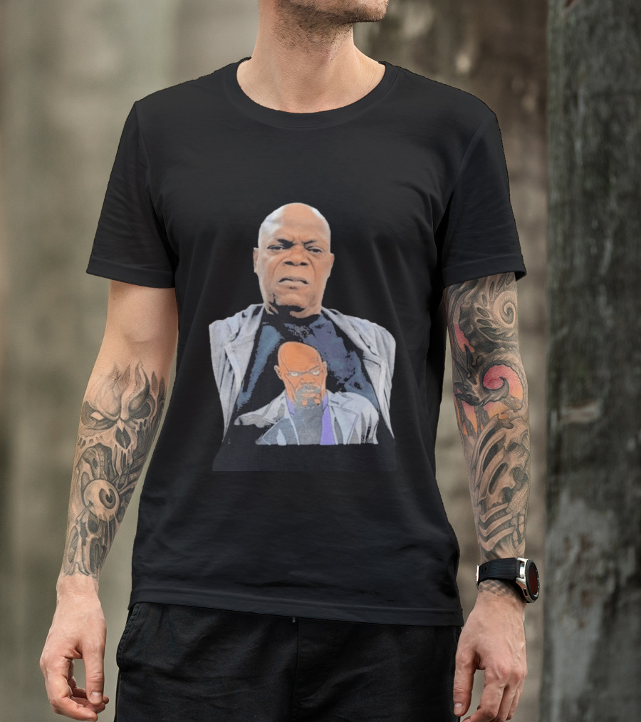 Samuel L. Jackson Wearing Himself On T-Shirt