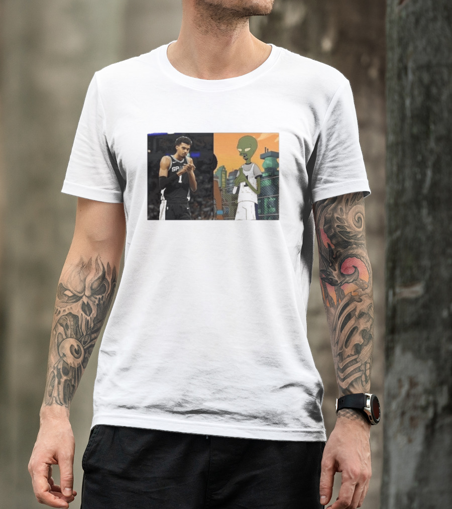 2026 Victor Wembanyama Spurs Alien Meme Basketball Fans T-Shirt