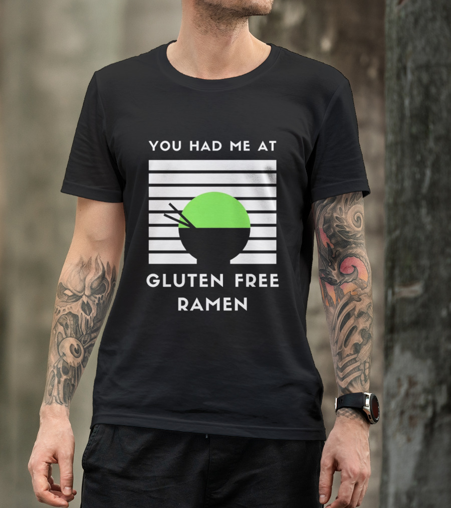 You Had Me At Gluten Free Ramen Retro Style Lines Green Circle T-Shirt