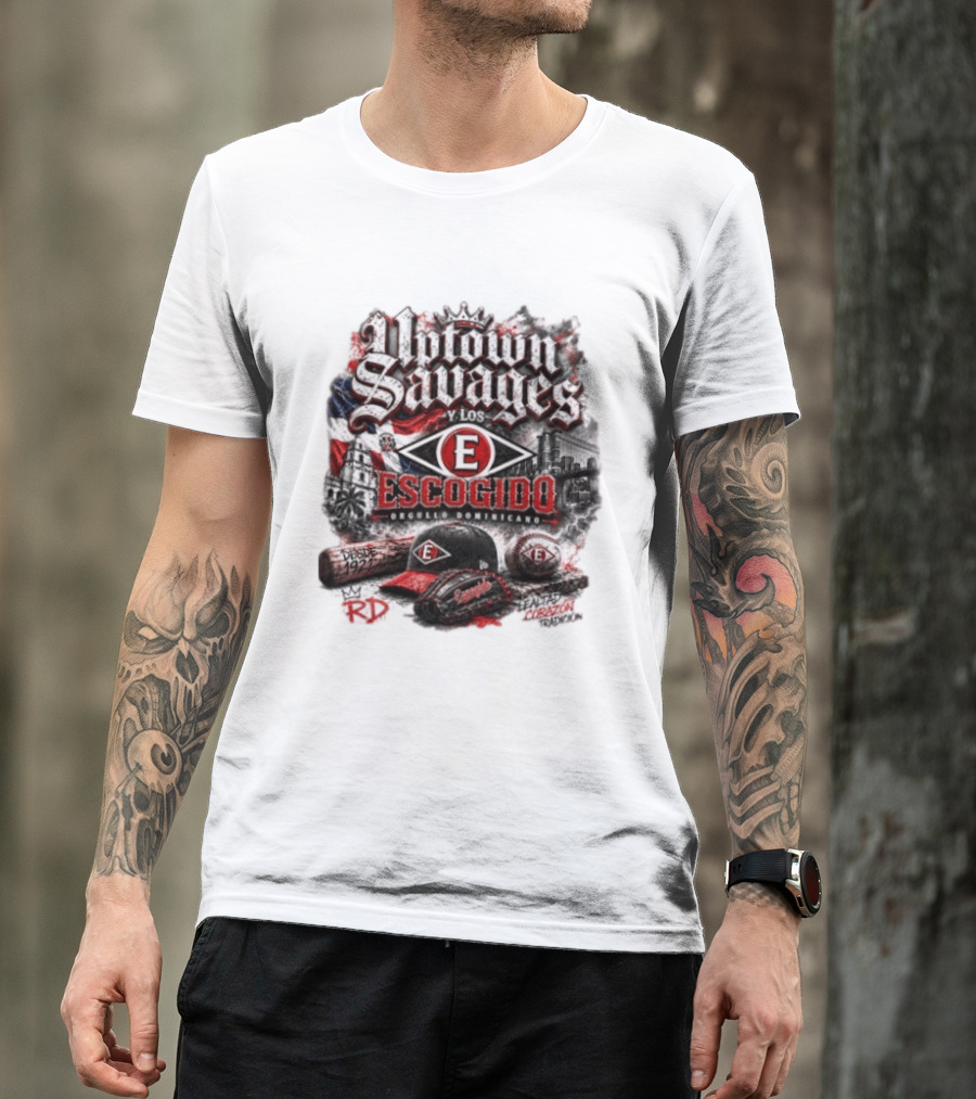 Uptown Savages Y Los Escogido Desde 1922 Orgullo Dominicano Tradición RD T-Shirt