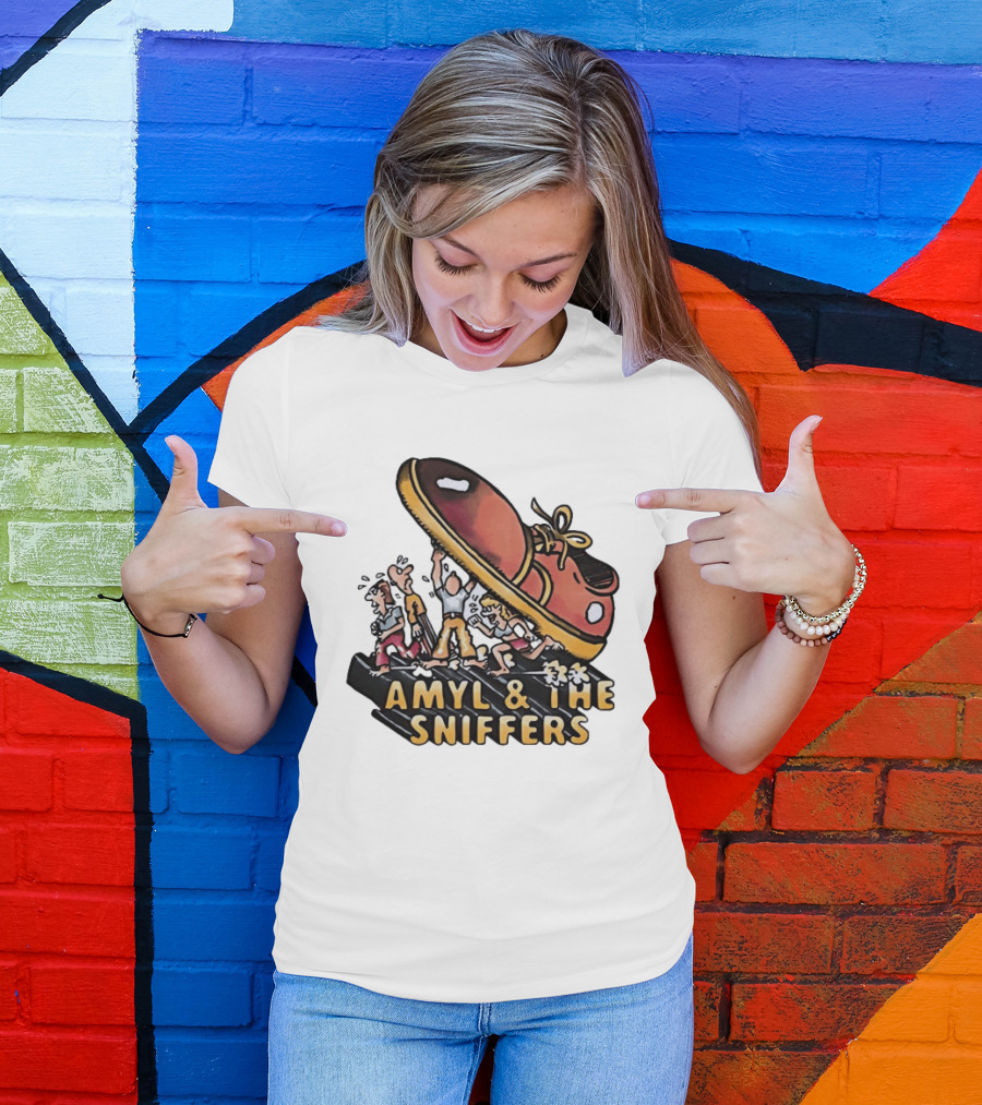 Amyl And The Sniffers Cartoon Giant Shoe Stomping T-Shirt