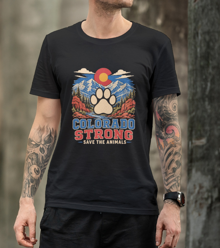 Colorado Strong Paw Print Save The Animals Mountain Sunset Landscape T-Shirt