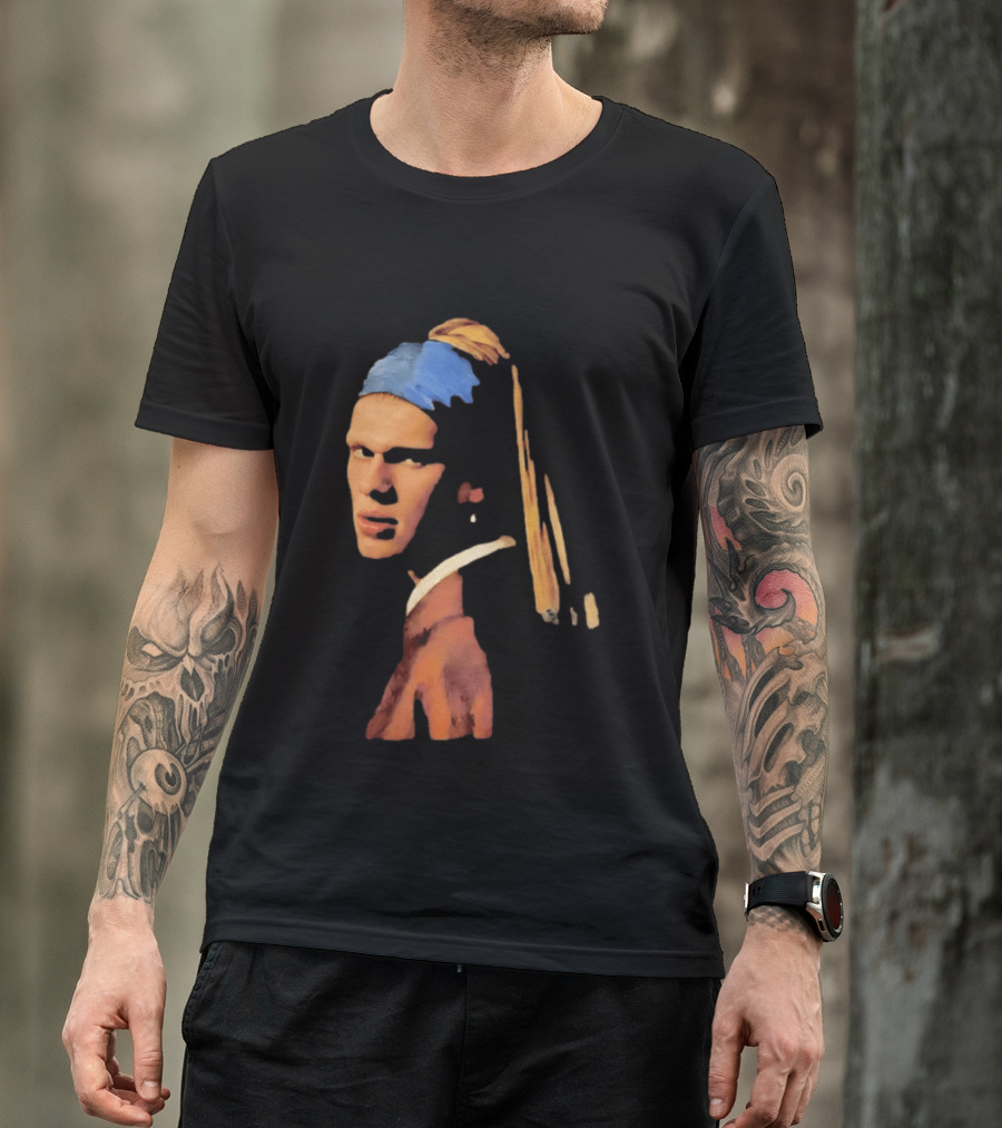 Norway Erling Haaland Girl With A Pearl Earring Meme T-Shirt