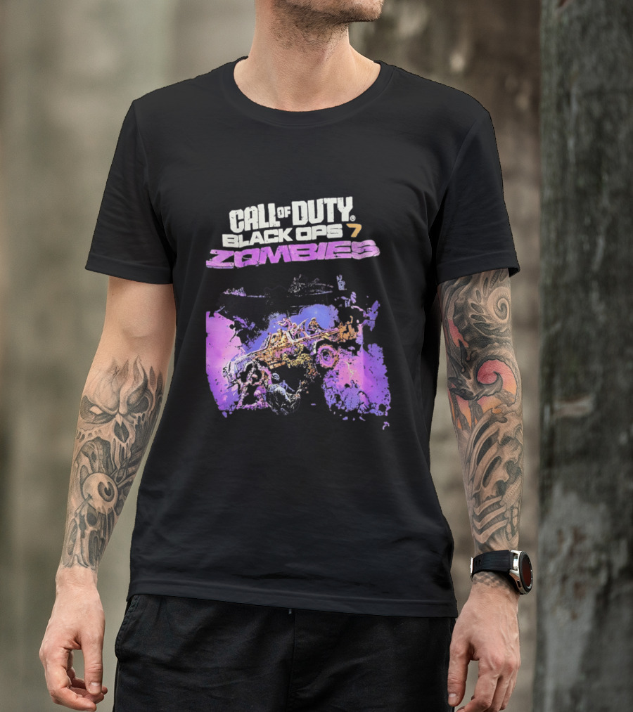 Call Of Duty Black Ops 7 Zombies Paint Splatter Artwork Gaming T-Shirt