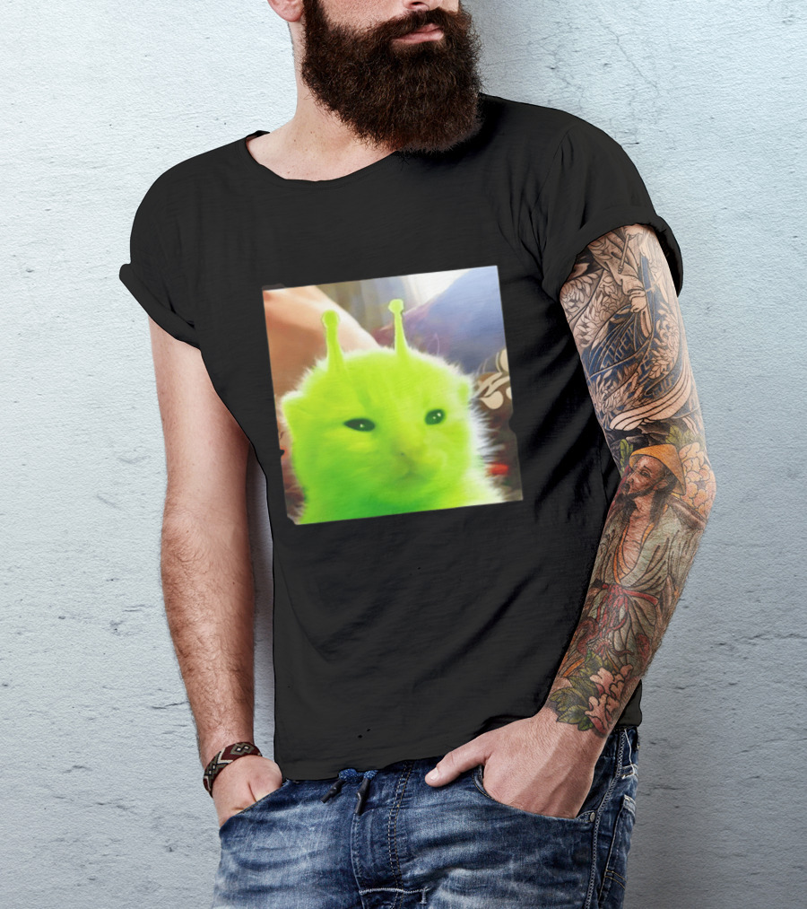 Gleep Alien Kitty Green Cat Antennae Fluffy Feline Fantasy T-Shirt