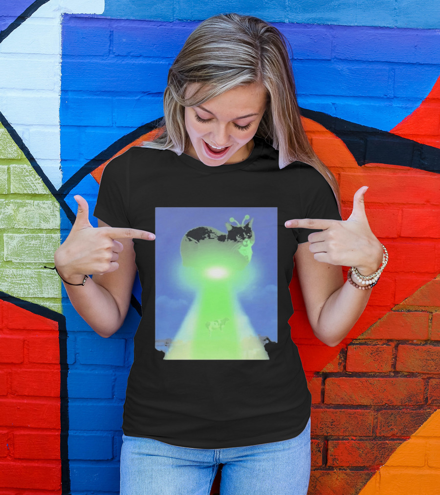 Alien Kitty UFO Beaming Cat Abduction With Tractor Beam And Cow T-Shirt