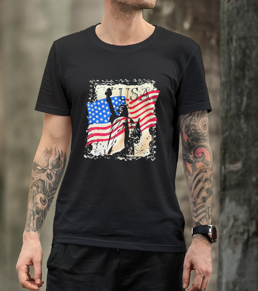 USA Statue Of Liberty American Flag T-Shirt