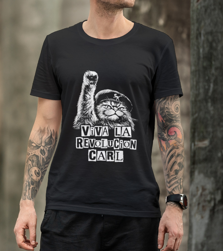 Viva La Revolucion Carl Cat Dungeon Crawler Carl T-Shirt