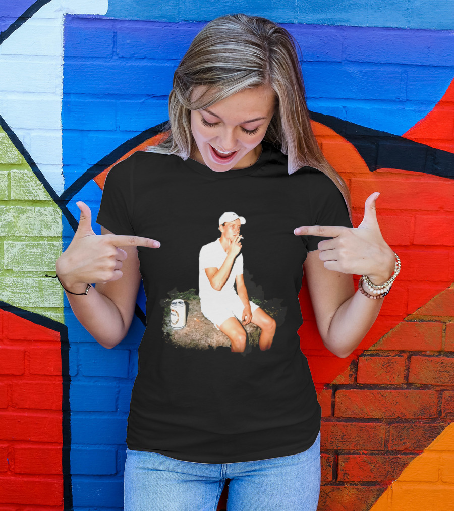Wimbledon 2026 Men's Singles Italy Jannik Sinner Smoking With Beer T-Shirt
