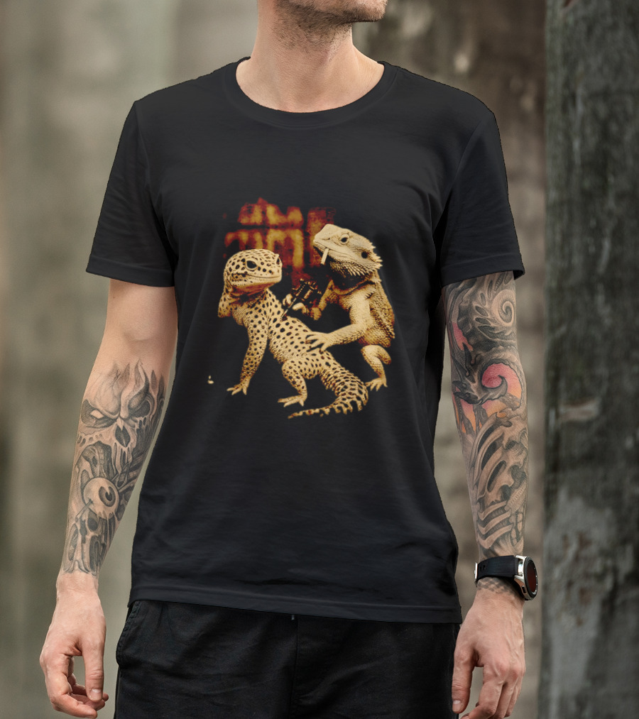 Leopard Gecko Tattoo By Bearded Dragon With Spray Paint Graffiti T-Shirt