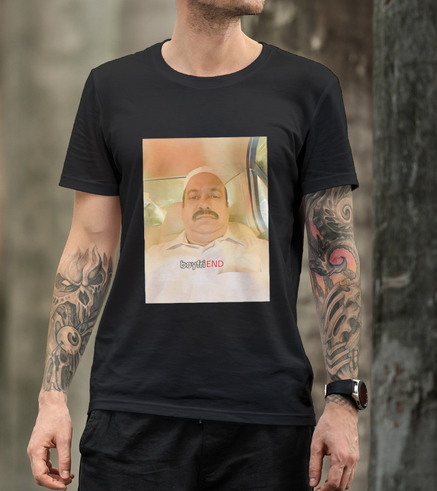 BoyfriEND Man Sitting Image T-Shirt