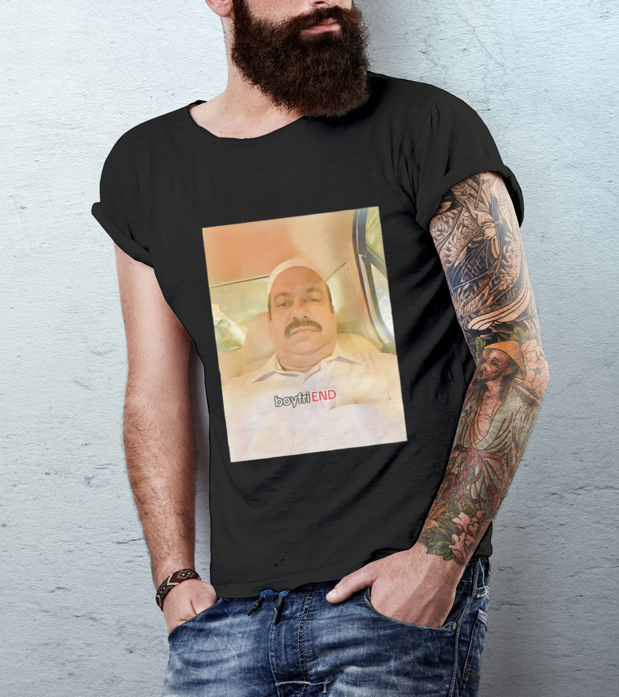 BoyfriEND Man Sitting Image T-Shirt